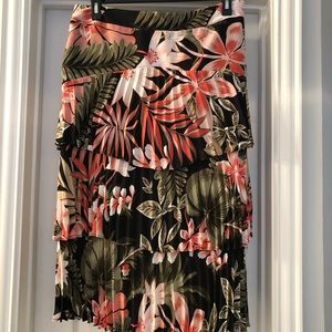 New York and Company Floral Skirt